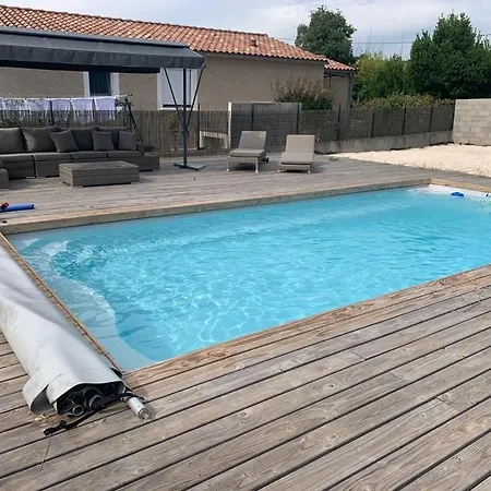 Meng Villa Sauve